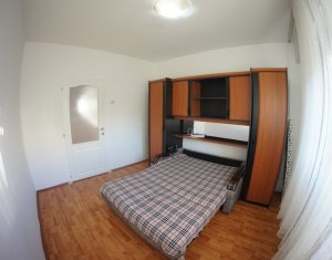 Appartement 3 chambres à louer dans Cluj-napoca, zone Centru