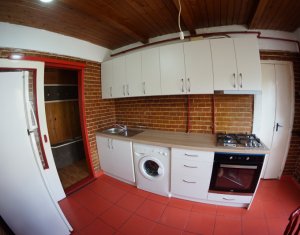 Appartement 3 chambres à louer dans Cluj-napoca, zone Centru