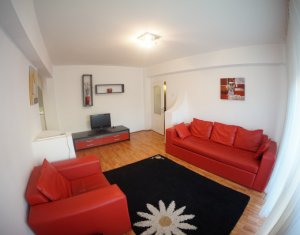 Appartement 3 chambres à louer dans Cluj-napoca, zone Centru