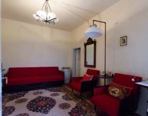 Maison 8 chambres à vendre dans Cluj-napoca, zone Marasti