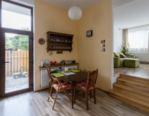 Maison 8 chambres à vendre dans Cluj-napoca, zone Marasti