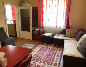 Maison 3 chambres à louer dans Floresti