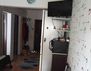 Lakás 2 szobák eladó on Floresti