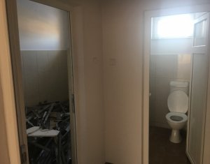 Üzlethelyiség eladó on Floresti