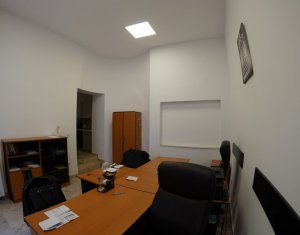 Bureau à louer dans Cluj-napoca, zone Centru
