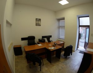 Bureau à louer dans Cluj-napoca, zone Centru