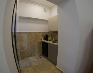 Bureau à louer dans Cluj-napoca, zone Centru