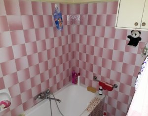 Maison 4 chambres à vendre dans Cluj-napoca, zone Marasti
