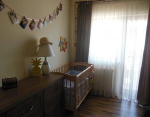 Appartement 3 chambres à vendre dans Floresti
