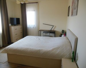 Appartement 3 chambres à vendre dans Floresti