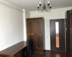 Appartement 3 chambres à louer dans Cluj-napoca, zone Plopilor