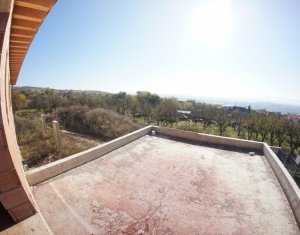 Maison 5 chambres à vendre dans Cluj-napoca, zone Dambul Rotund