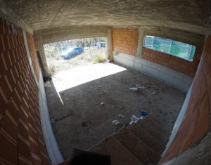 Maison 5 chambres à vendre dans Cluj-napoca, zone Dambul Rotund