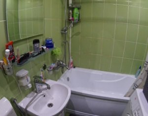 Appartement 3 chambres à vendre dans Cluj-napoca, zone Manastur