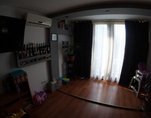 Appartement 3 chambres à vendre dans Cluj-napoca, zone Manastur