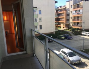 Lakás 2 szobák eladó on Floresti