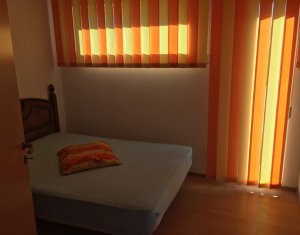 Lakás 2 szobák eladó on Floresti