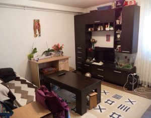 Appartement 3 chambres à vendre dans Floresti