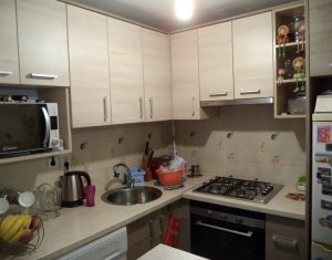 Appartement 3 chambres à vendre dans Floresti