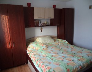 Appartement 3 chambres à vendre dans Floresti