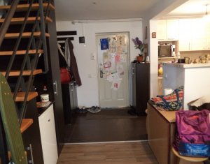 Appartement 3 chambres à vendre dans Floresti