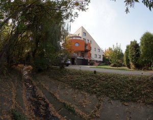 , 682m2 on Cluj-napoca, Zóna Zorilor