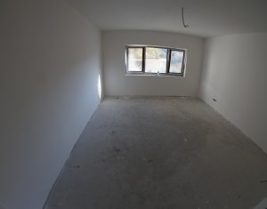 Ház 9 szobák eladó on Cluj-napoca, Zóna Manastur