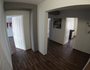 Lakás 4 szobák eladó on Cluj-napoca, Zóna Marasti