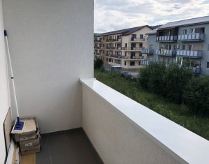 Lakás 2 szobák eladó on Floresti