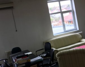 Bureau à louer dans Cluj-napoca, zone Iris