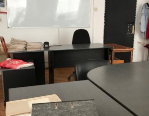 Bureau à louer dans Cluj-napoca, zone Iris