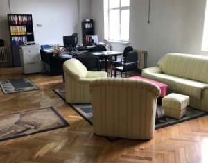 Bureau à louer, 234m2 dans Cluj-napoca, zone Iris