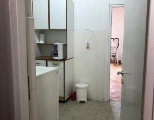 Bureau à louer dans Cluj-napoca, zone Iris
