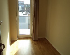 Appartement 3 chambres à louer dans Cluj-napoca, zone Marasti