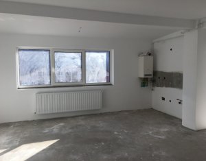 Lakás 3 szobák eladó on Floresti