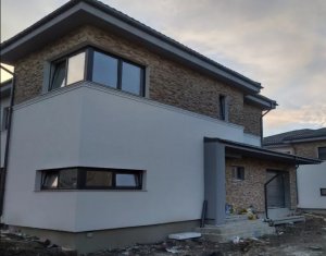 , 195m2 dans Cluj-napoca, zone Buna Ziua