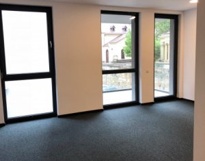 Bureau à louer dans Cluj-napoca, zone Centru
