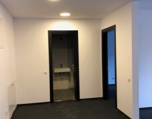 Bureau à louer dans Cluj-napoca, zone Centru