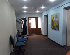 , 120m2 dans Cluj-napoca, zone Centru