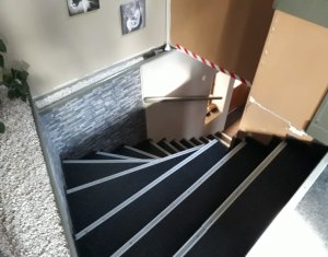 Maison 4 chambres à vendre dans Cluj-napoca, zone Centru