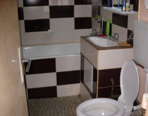 Appartement 3 chambres à vendre dans Cluj-napoca, zone Manastur