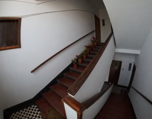 Lakás 4 szobák eladó on Cluj-napoca, Zóna Centru