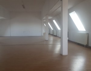 Bureau à louer dans Cluj-napoca, zone Marasti