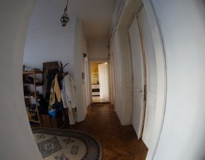 Appartement 3 chambres à vendre dans Cluj-napoca, zone Centru