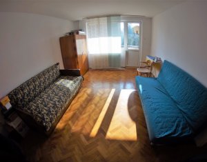 Appartement 4 chambres à louer dans Cluj-napoca, zone Manastur