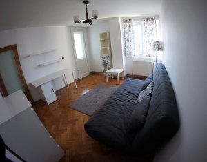Appartement 4 chambres à louer dans Cluj-napoca, zone Manastur