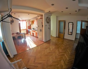 Appartement 4 chambres à louer dans Cluj-napoca, zone Manastur
