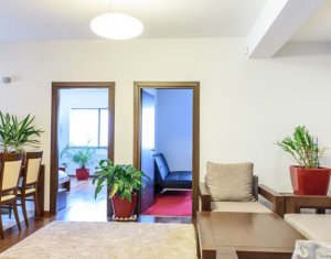 Lakás 4 szobák eladó on Cluj-napoca, Zóna Zorilor