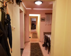 Appartement 3 chambres à vendre dans Cluj-napoca, zone Manastur