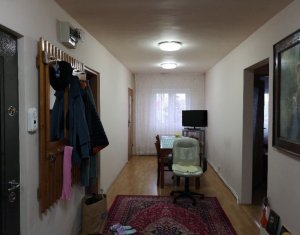 Appartement 3 chambres à vendre dans Cluj-napoca, zone Manastur